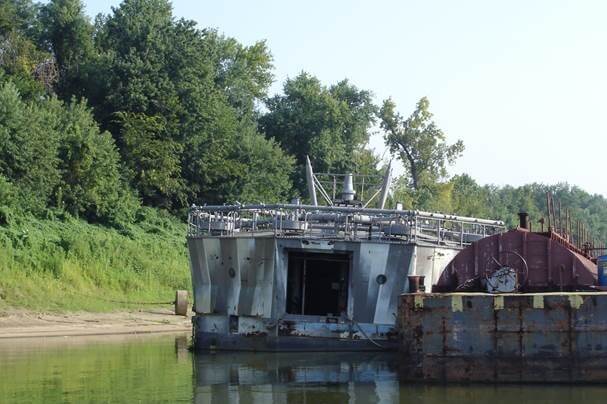 Fountain Barge